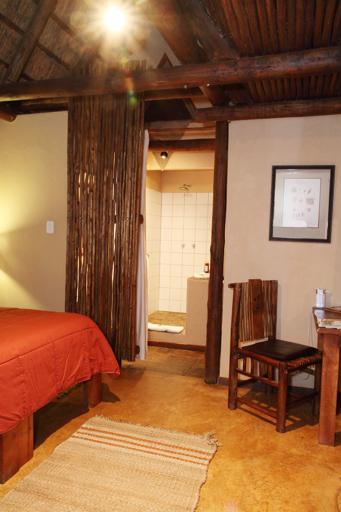 Xaus Lodge Twee Rivieren Экстерьер фото