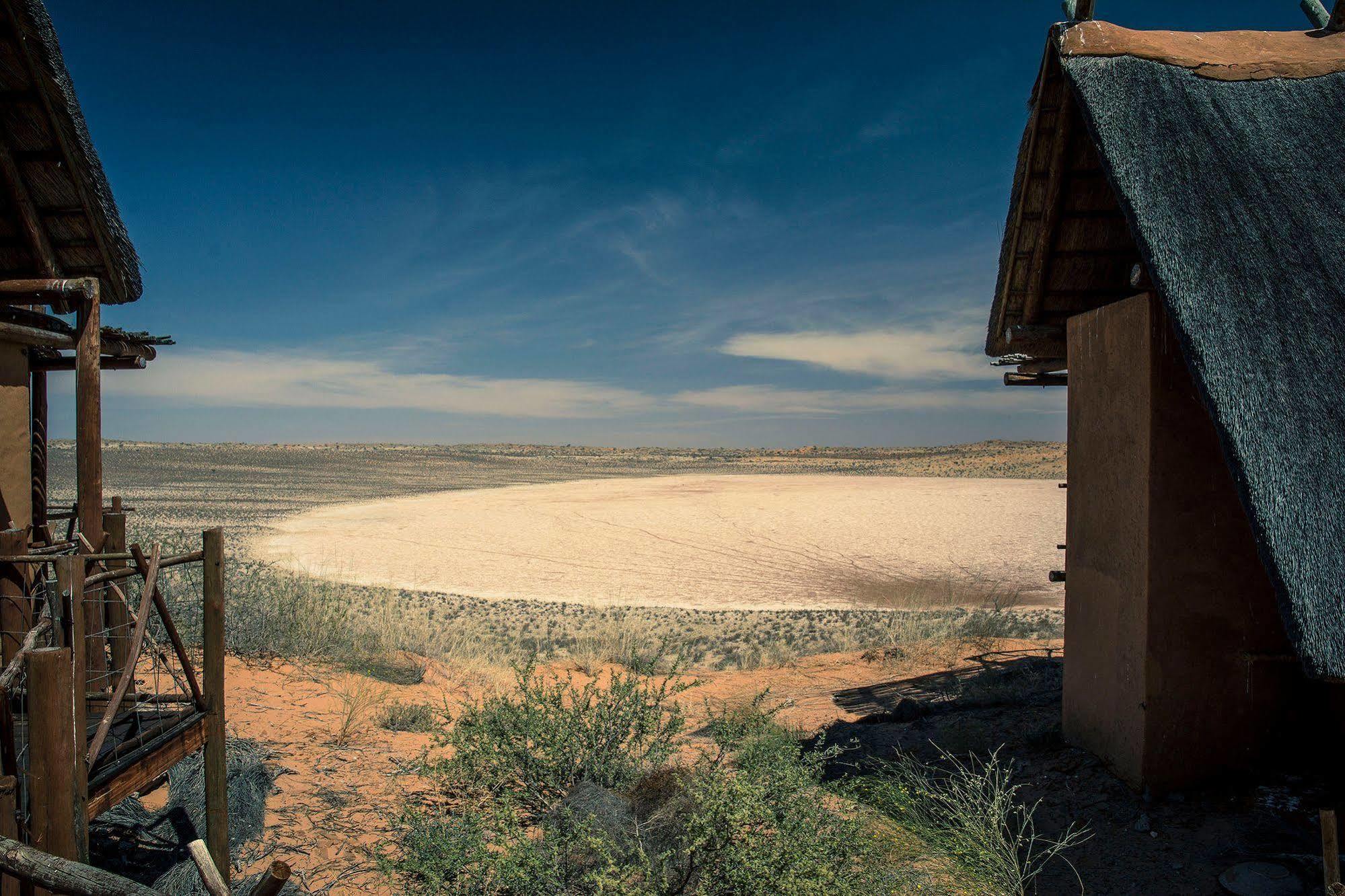 Xaus Lodge Twee Rivieren Экстерьер фото